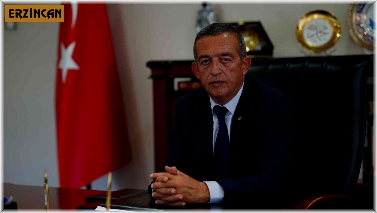 Başkan Tanoğlu: "Kandiller, toplumun manevi değerlerinin güç kazandığı, birlik ve beraberliklerinin pekiştiği, paylaşmanın, komşuluk ve akrabalık hukukunun arttığı çok özel gecelerdir"