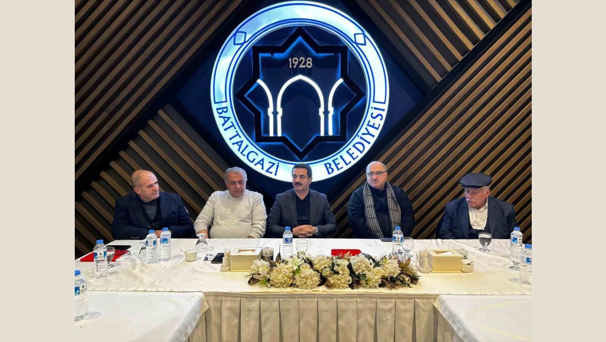 Başkan Taşkın'dan muhtarlarla istişare toplantısı