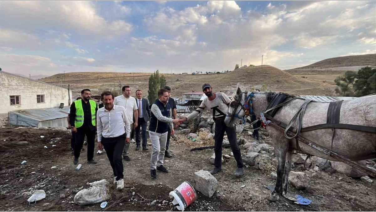 Başkan Uçar; "Kırmızıtaş'ta yaralar sarılacak"