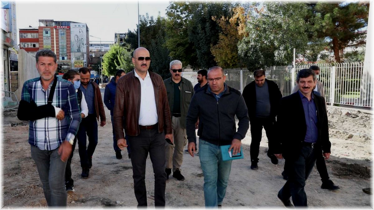 Başkan Vekili Aydın belediyenin çalışmalarını inceledi