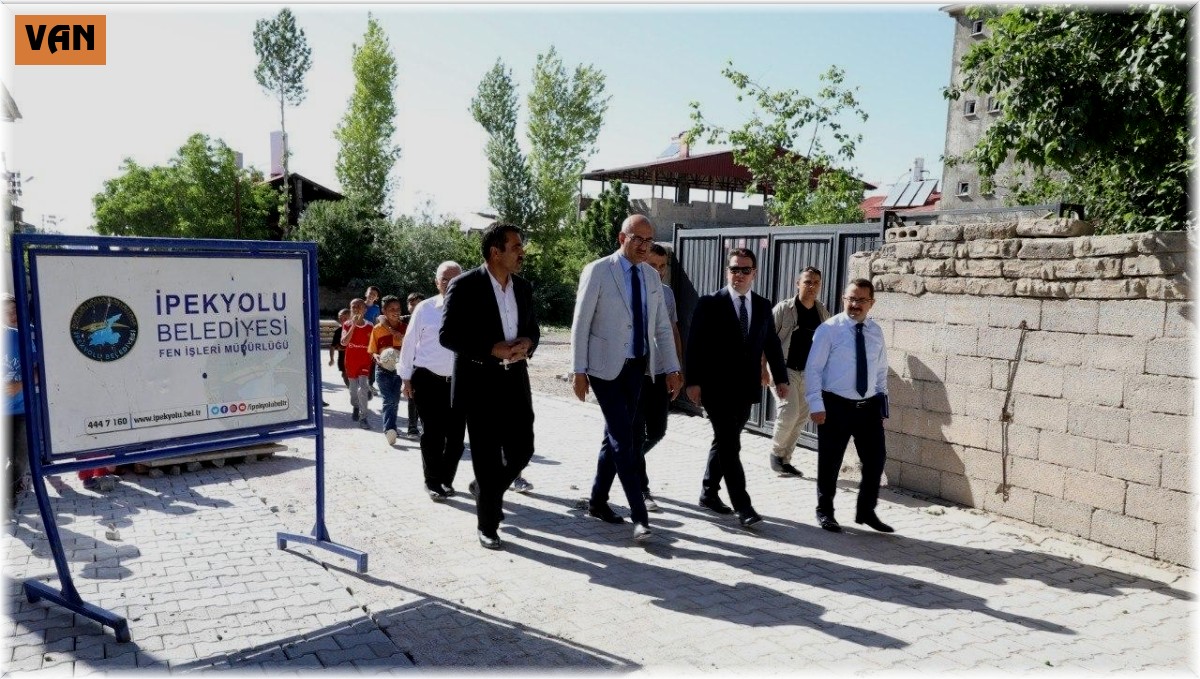 Başkan Vekili Aydın; Karşıyaka Mahallesi sakinleri ile bir araya geldi