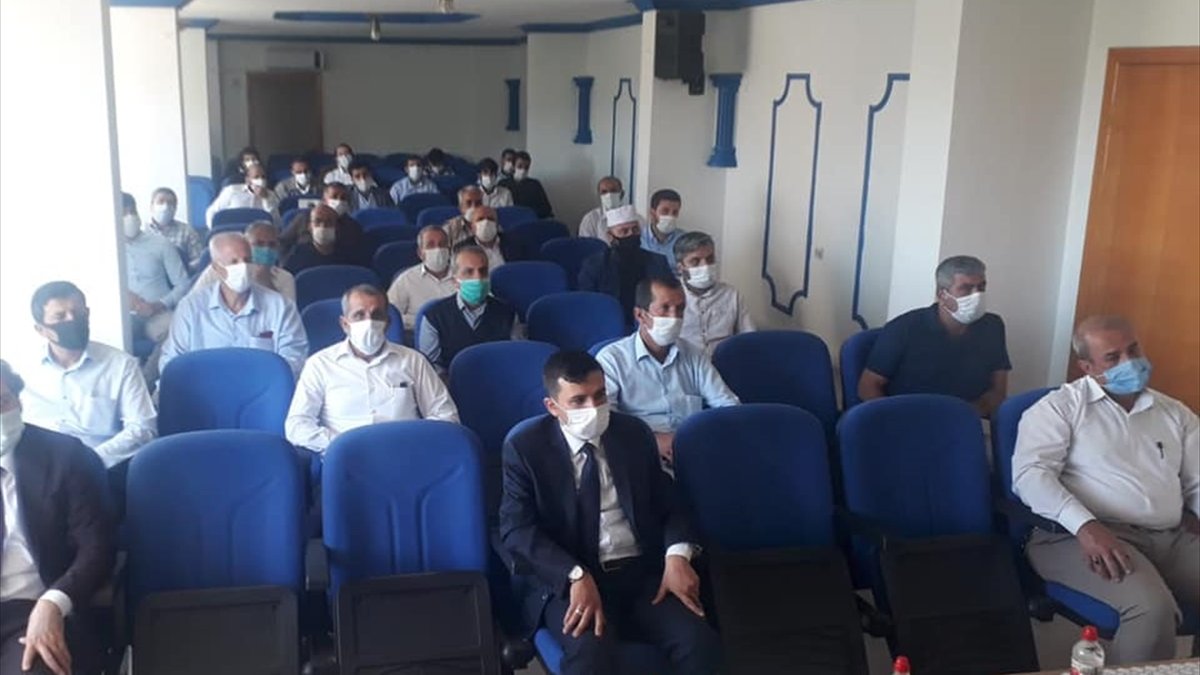 Baskil Kaymakamı Yılmaz, din görevlileri ile bir araya geldi