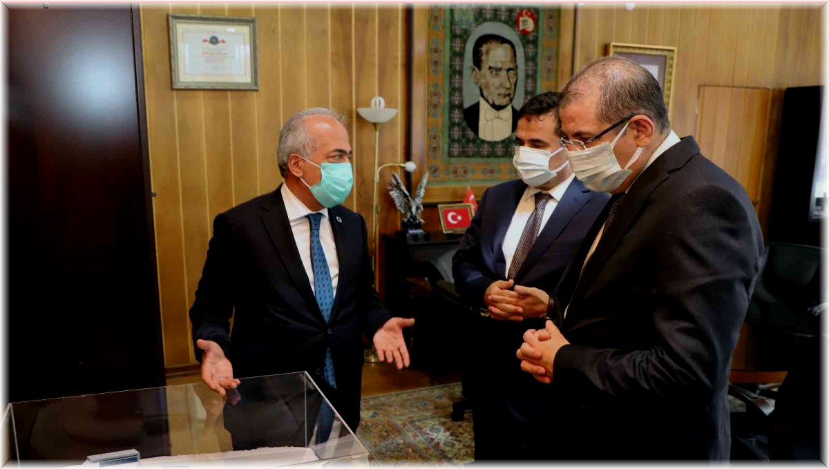 Başsavcı Yağız'dan Rektör Çomaklı'ya iade-i ziyaret