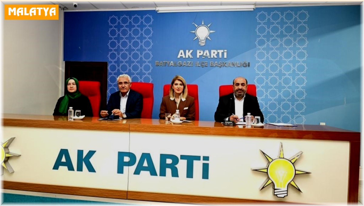 Battalgazi AK Parti mahalle başkanları ile toplantı yapıldı