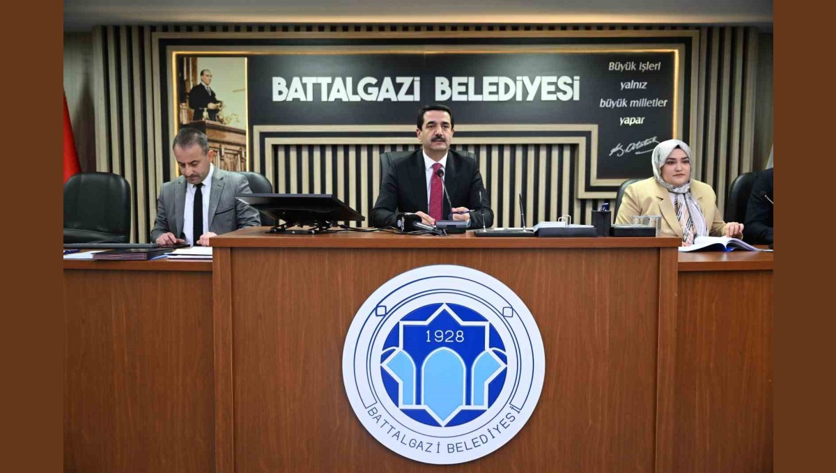 Battalgazi Belediye Başkanı Taşkın: "Hukuksuz iş yapanı savcılığa götürürüm"