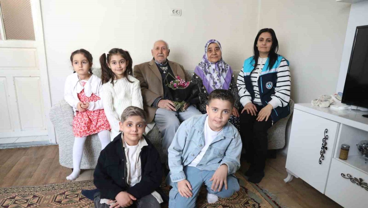 Battalgazi Belediyesi'nden çocuklarla bayram ziyareti