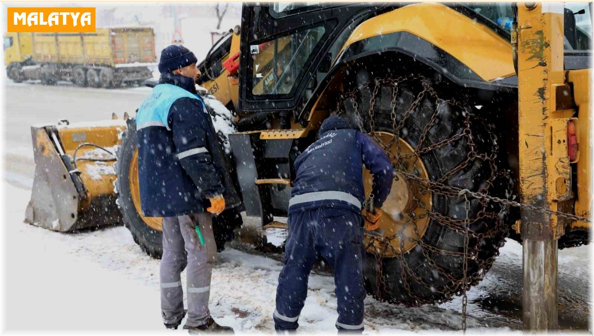Battalgazi Belediyesi'nin karla mücadele çalışması başladı