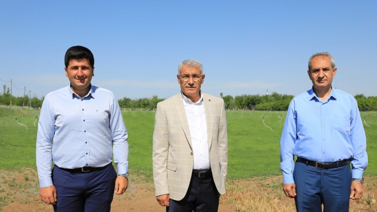 Battalgazi Belediyesi 'rulo çim üretim tesisi' kurdu