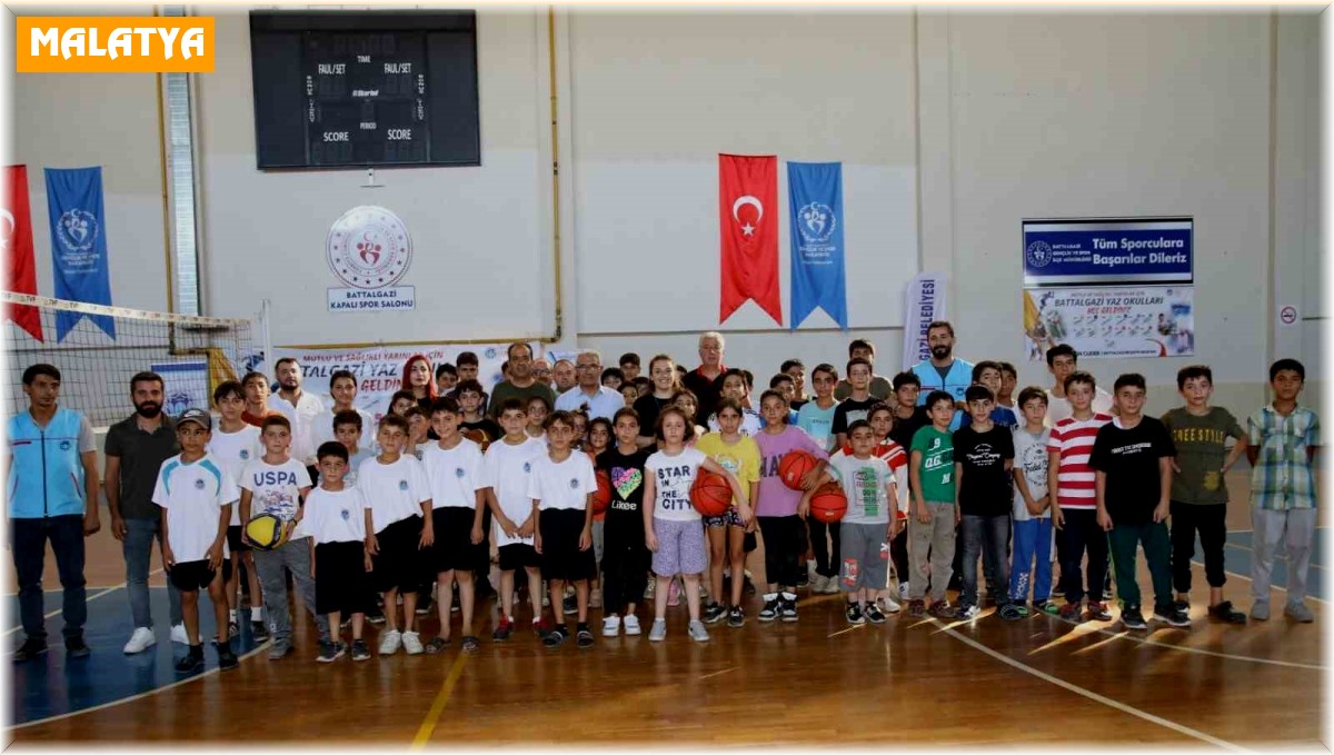 Battalgazi'de 10 bin depremzede çocuğa eğitim verildi