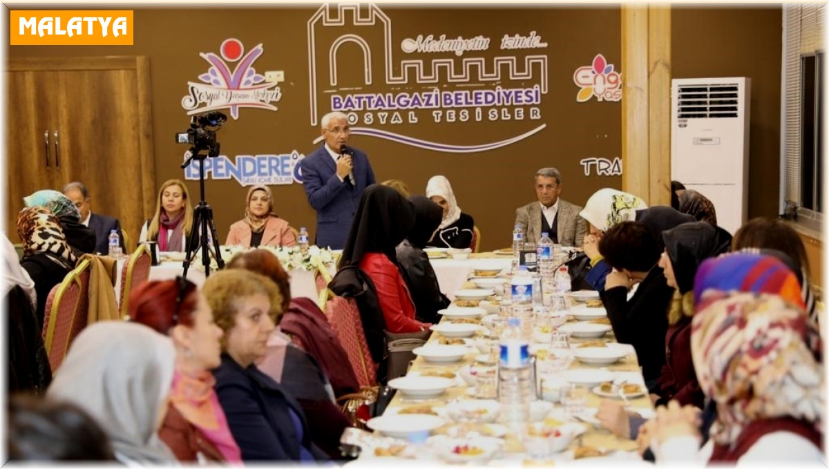 Battalgazi'de Öğretmenler Gününe özel kutlama