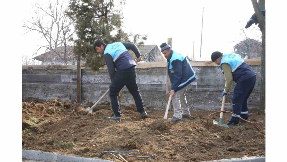 Battalgazi'de yeşil alanlar yenileniyor