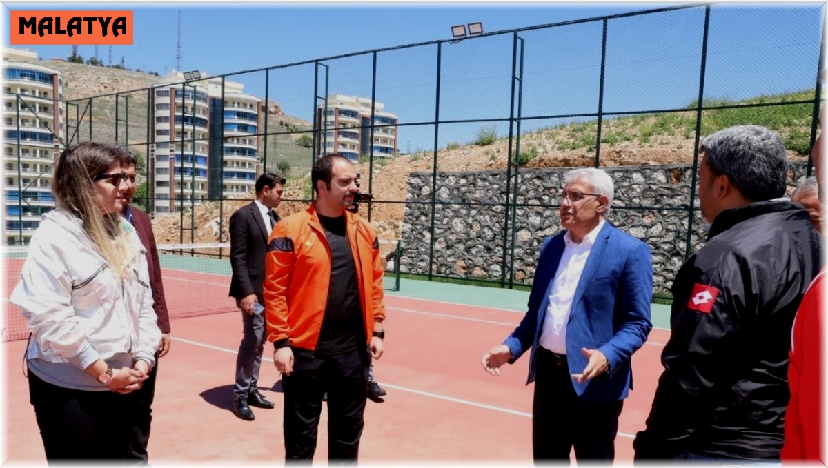 Battalgazi'deki spor sahaları Cuma günü açılıyor