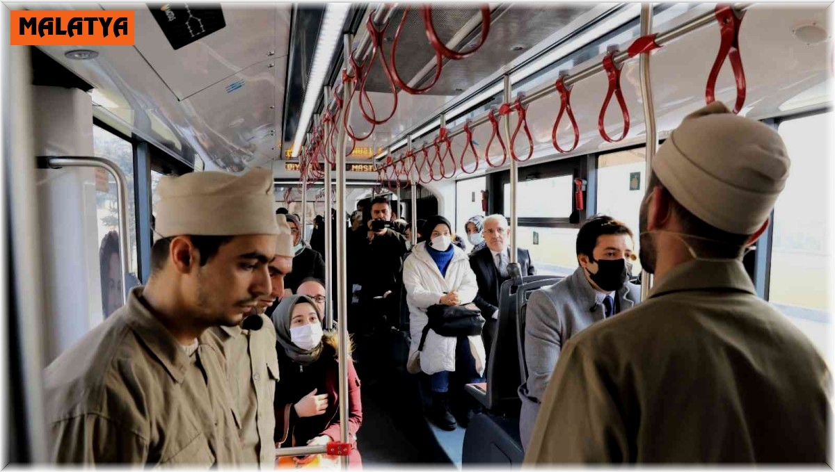 Battalgazi'nin torunları trambüste Sarıkamış şehitlerini andı