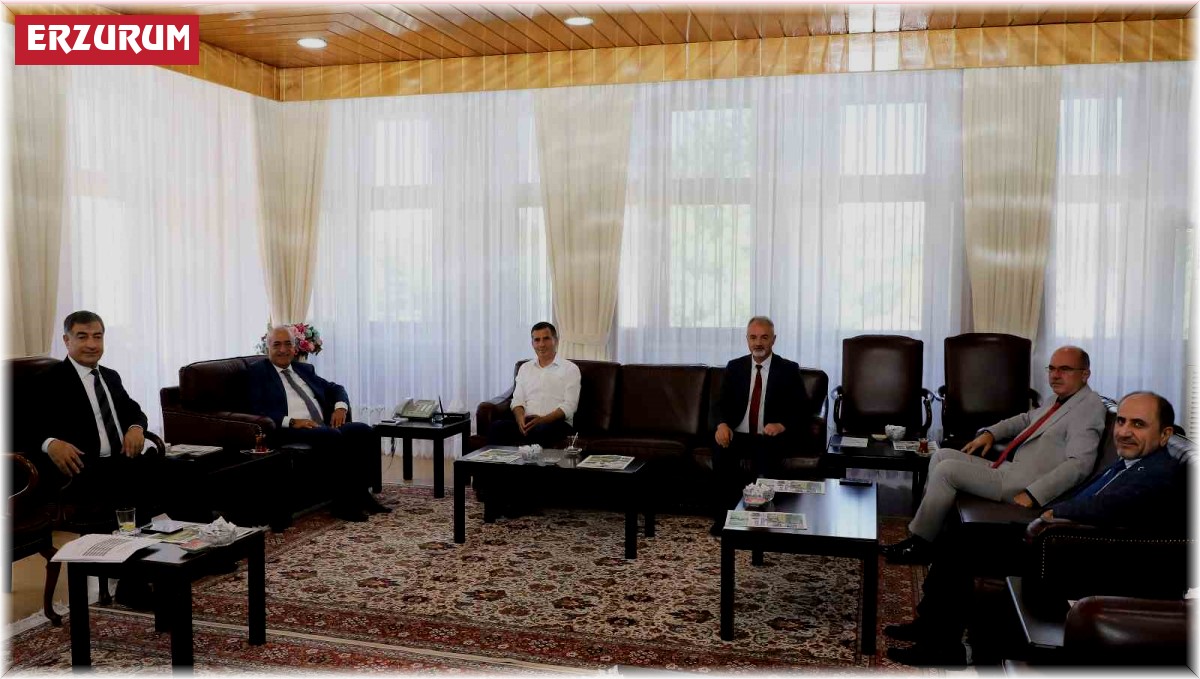 Bayburt Milletvekili Ateş'ten Rektör Çomaklı'ya ziyaret