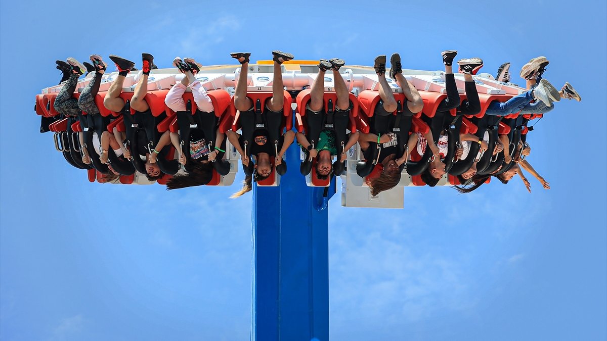 Bayramda eğlencenin adresi Vialand Tema Park oldu