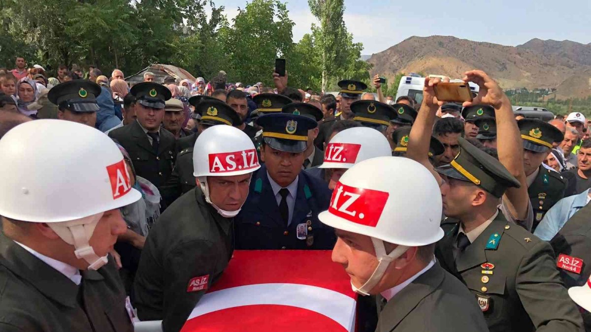 Bayramdan sonra izne gelecekti, cenazesi geldi