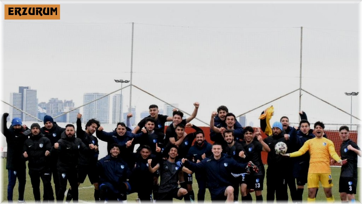 BB Erzurumspor U19 takımı şampiyonluğa koşuyor