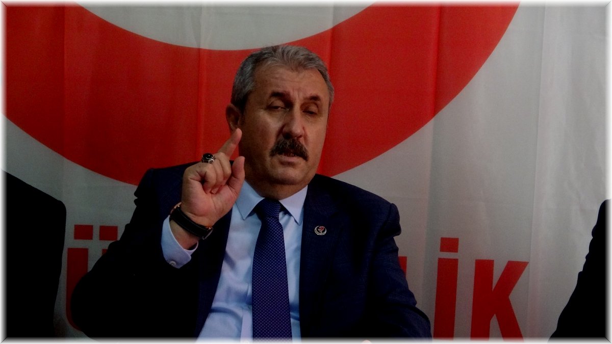 BBP Genel Başkanı Destici: 'CHP ve İYİ Parti darbe anayasasının değiştirilmesine yanaşmıyor'