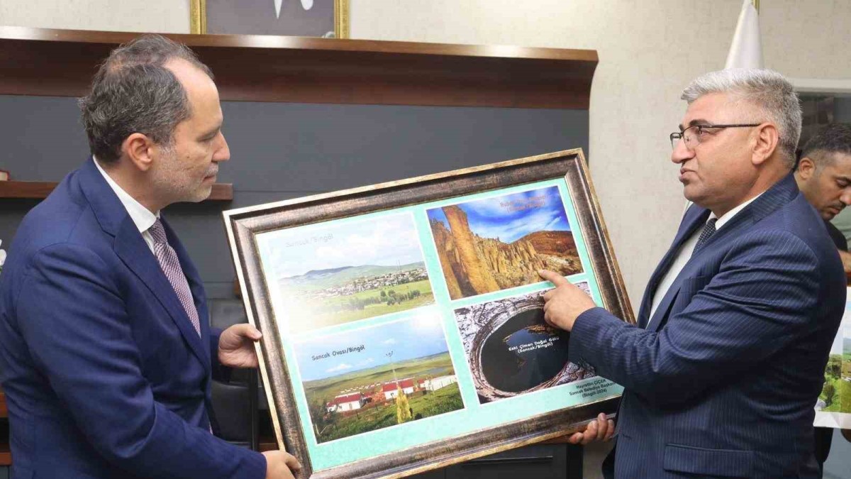 Belediye Başkanı Çiçek, Yeniden Refah Partisi'nden istifa etti