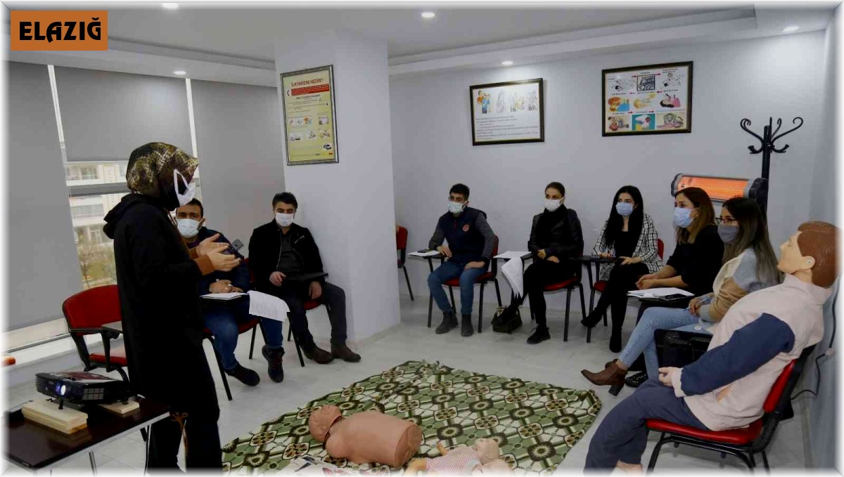 Belediye çalışanlarına ilk yardım eğitimi verildi
