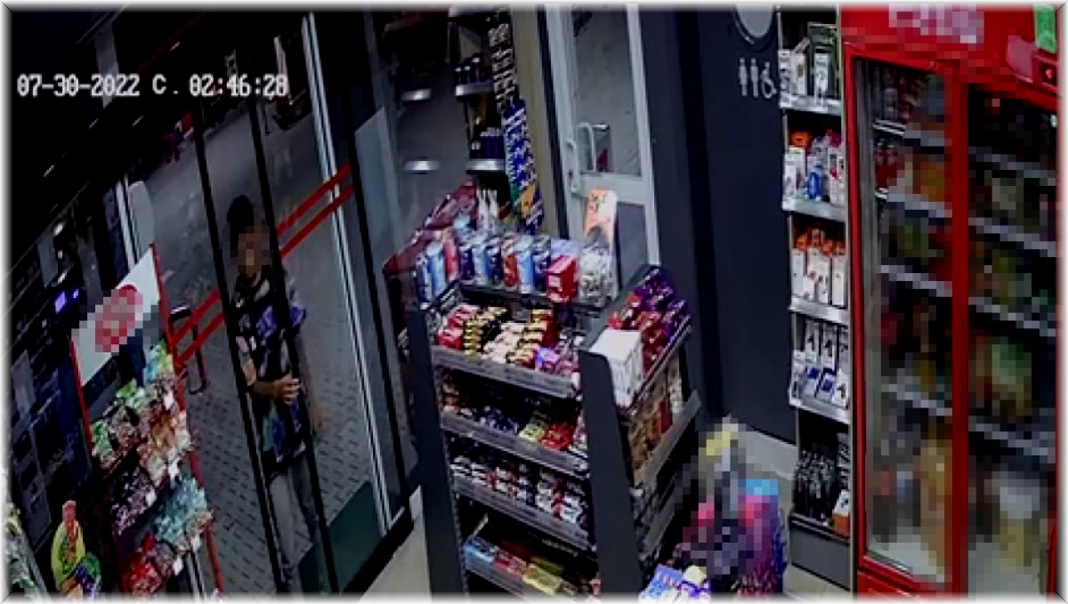 Benzin istasyonunun marketinden para çalıp kayıplara karıştı