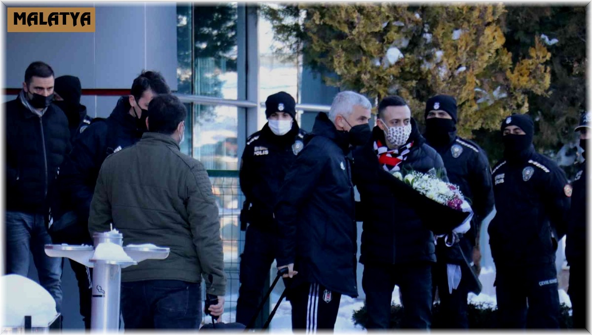 Beşiktaş kafilesi Malatya'da