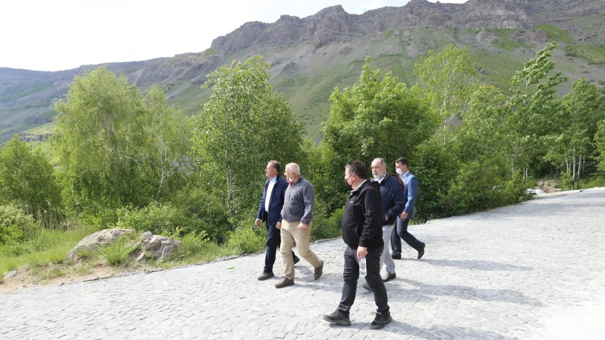 BEÜ'de 'Nemrut Kalderası ve Jeopark' toplantısı