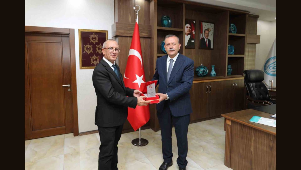 BEÜ gastronomi öğrencileri "Yokluktan Tercihe" adlı tabaklarıyla Türkiye ikincisi oldu