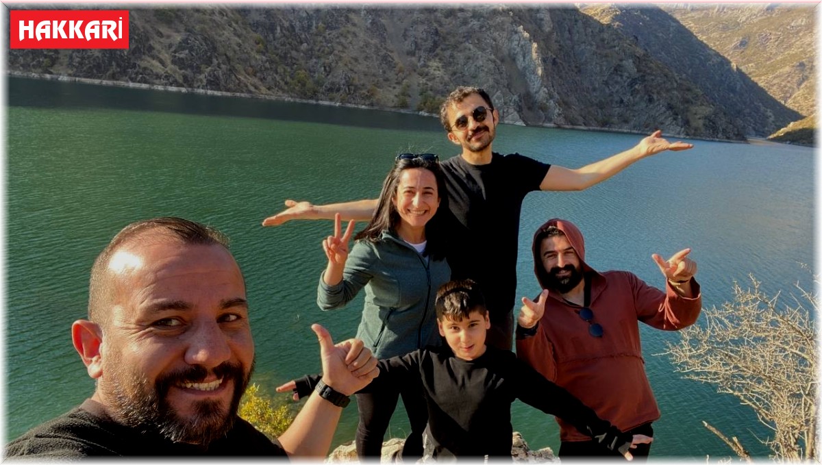 Beyyurdu Barajı kenarında doğa yürüyüşü