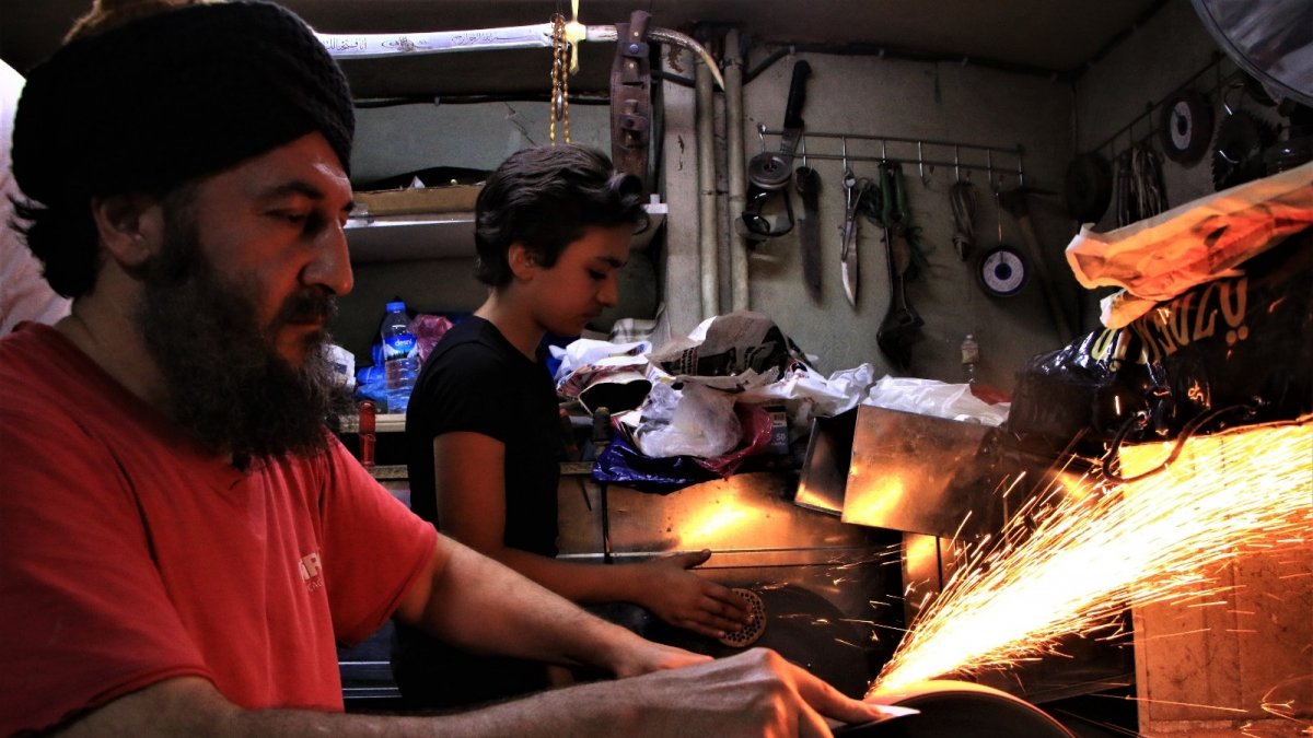Bıçak bileme ustalarının 'Kurban Bayramı' yoğunluğu