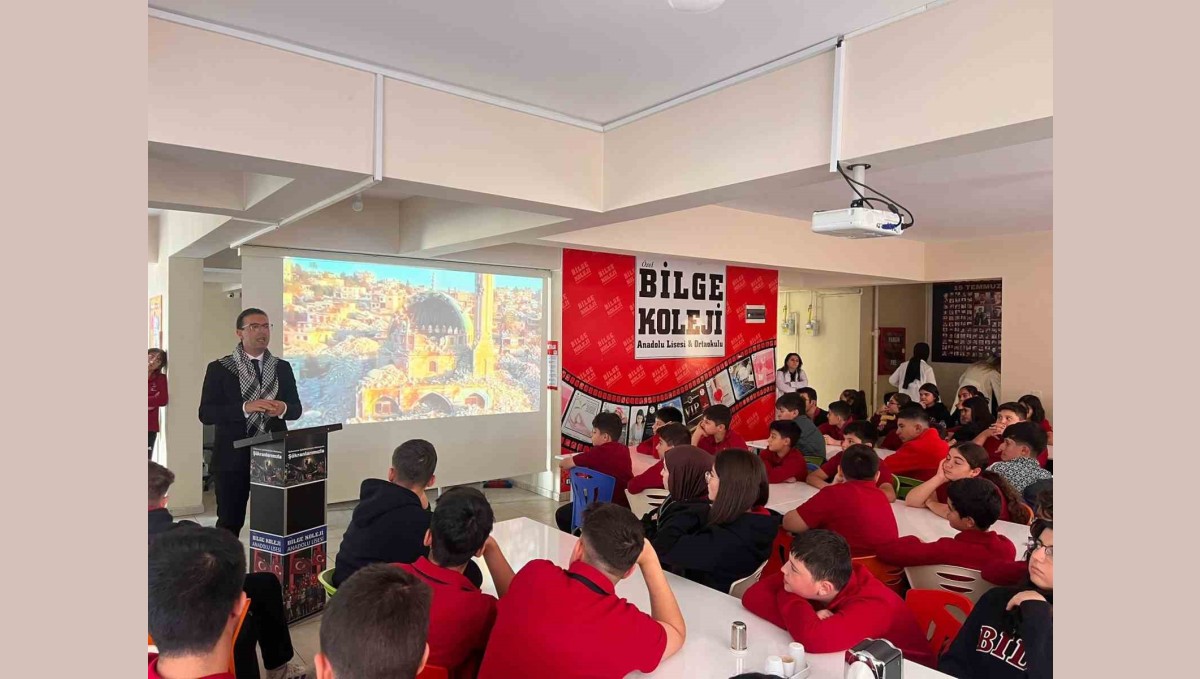 Bilge koleji öğrencilerinden Filistin'e destek: 'mavi kurdele' etkinliği