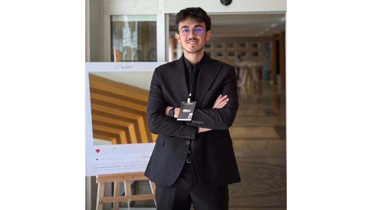 Bilgisayar Mühendisliği öğrencisinden dikkat çeken yöntem