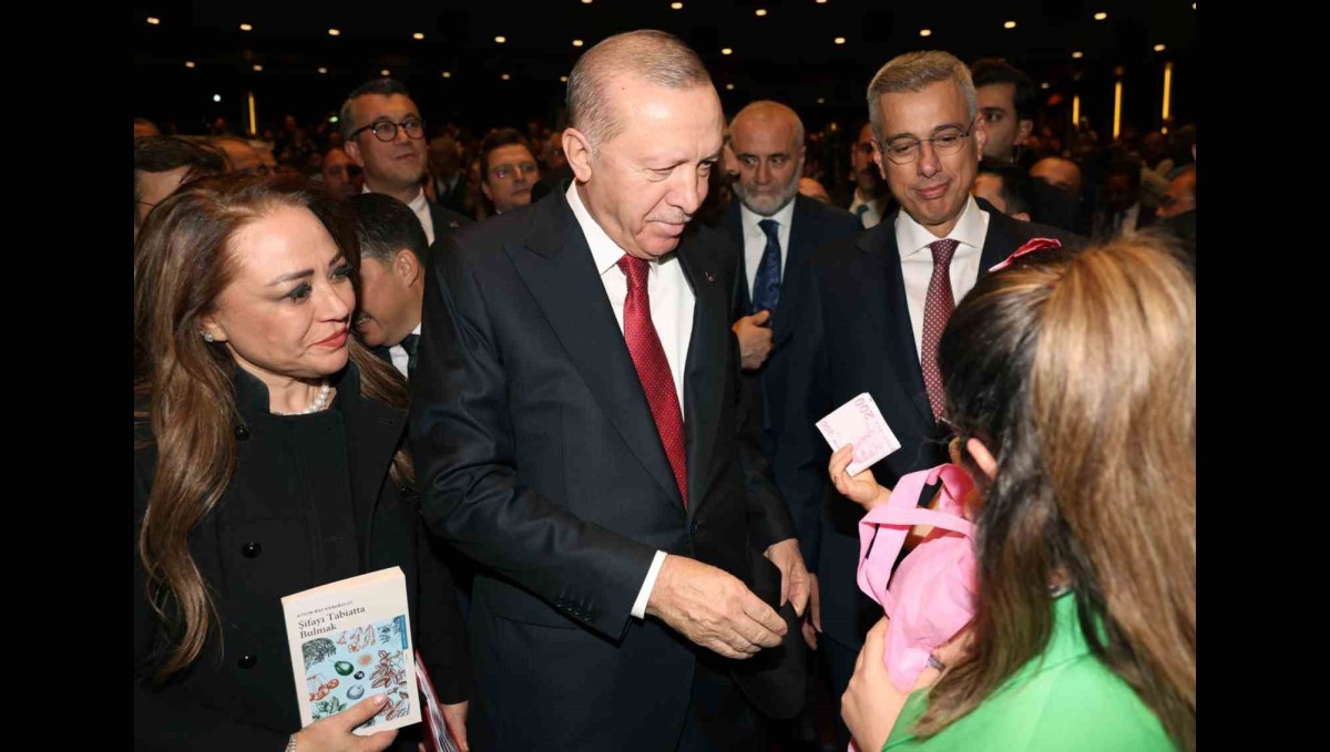 Bilim sağlık diplomasisi ve uluslararası iş birlikleri üst düzey programda ele alındı