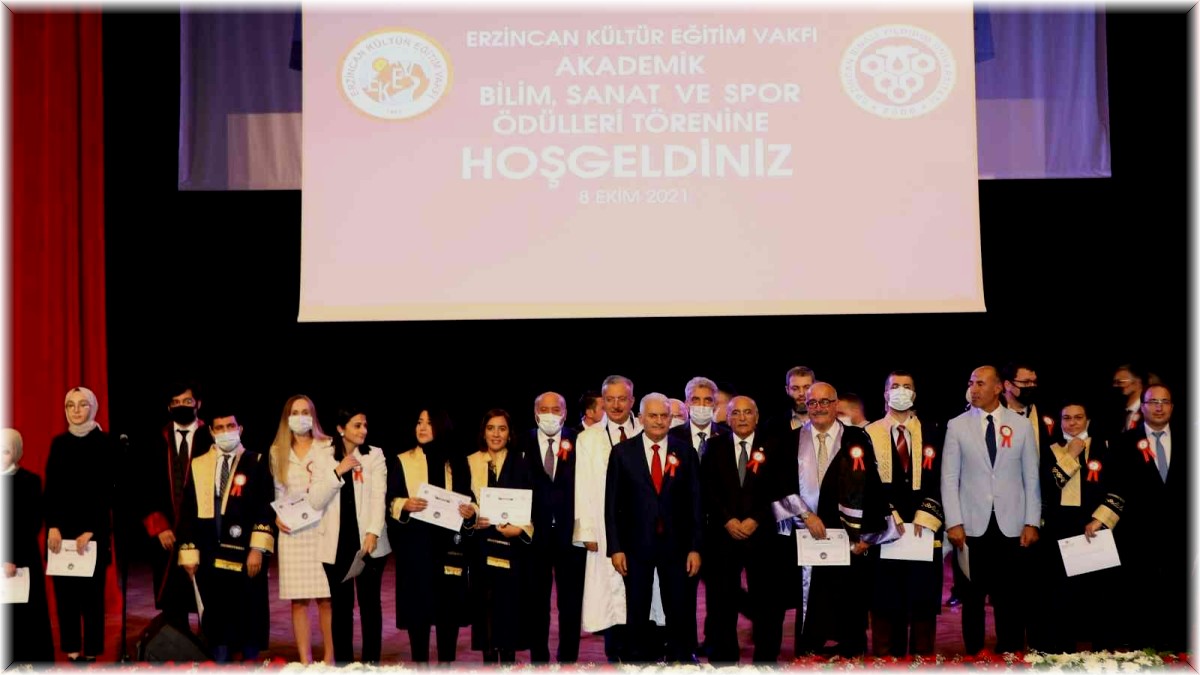 Binali Yıldırım, EBYÜ 2021 - 2022 akademik yılı açılış törenine katıldı