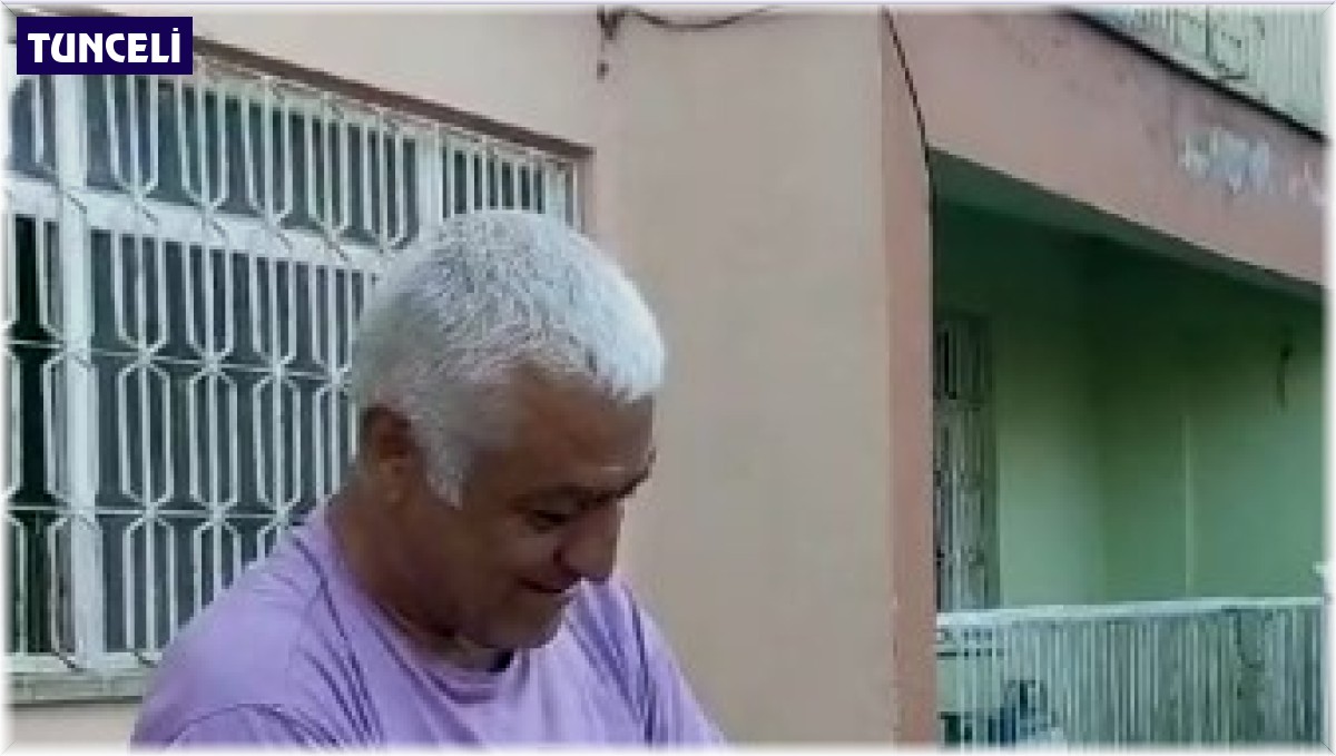 Binaya giren yılan, ekipler tarafından yakalanarak doğaya salındı