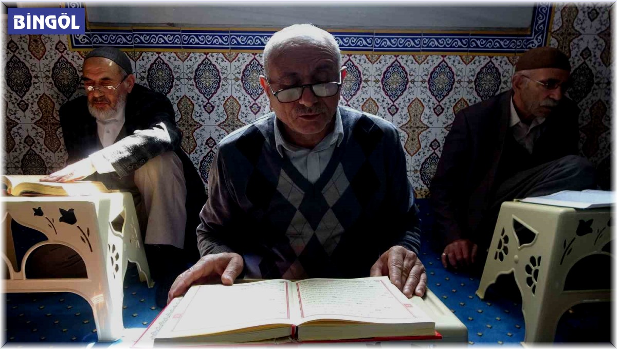 Bingöl'de 14 asırlık mukabele geleneği sürüyor