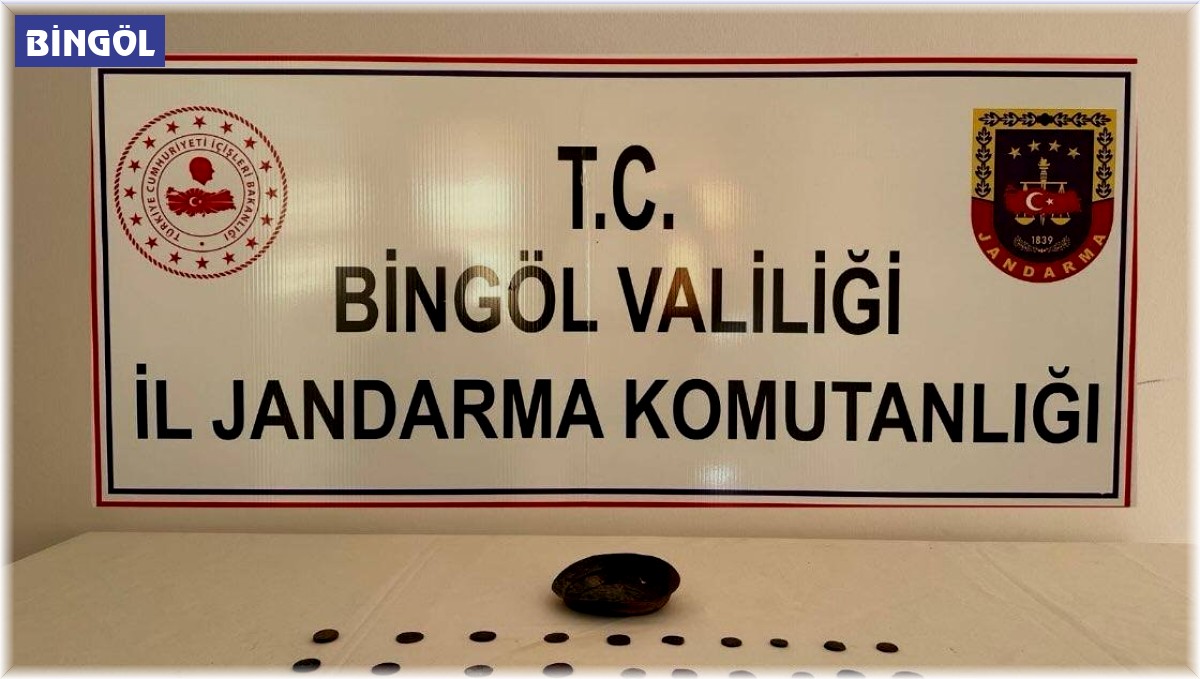 Bingöl'de 63 adet obje ele geçirildi: 2 gözaltı