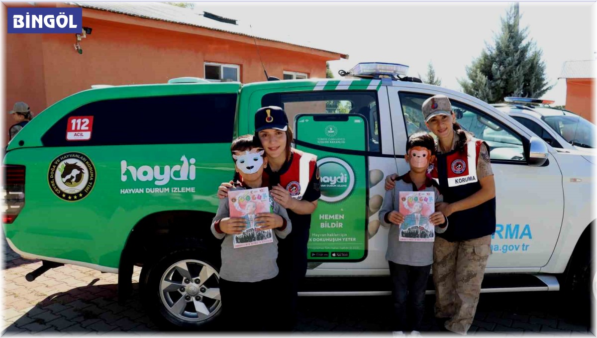 Bingöl'de anaokulu öğrencileri Jandarma Komutanlığını gezdi