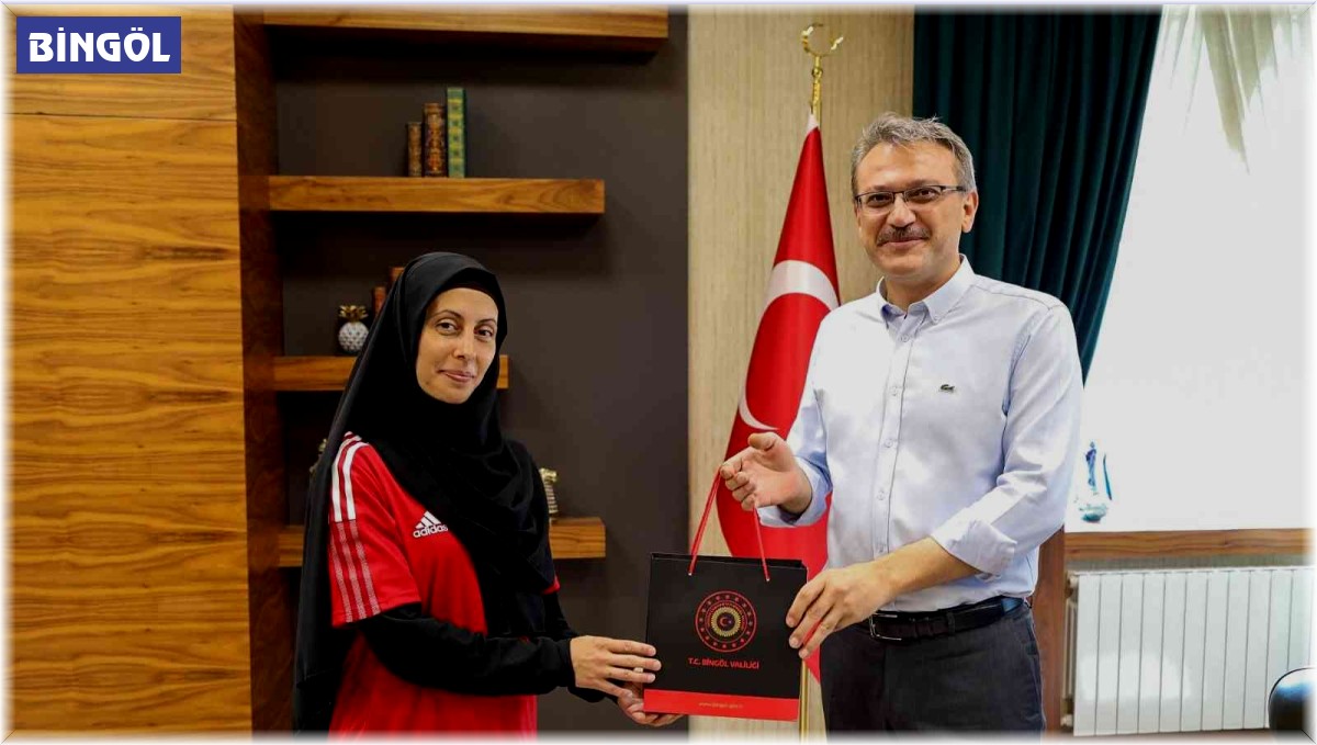 Bingöl'de bocce birincileri ödüllendirildi