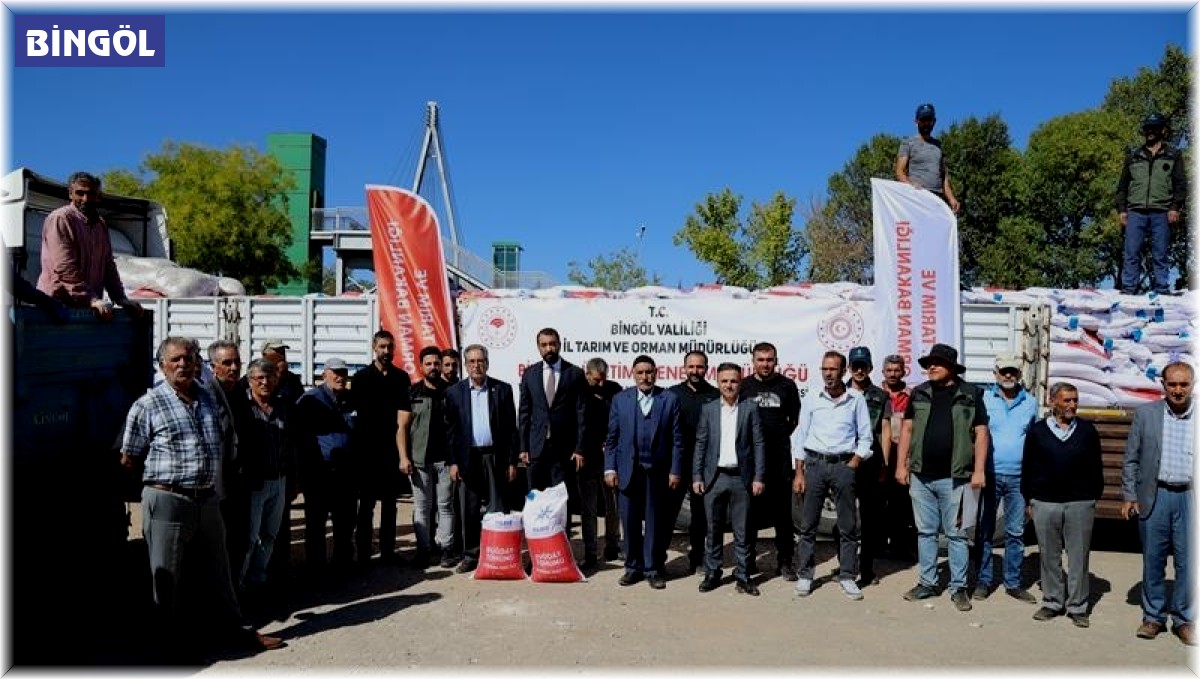 Bingöl'de çiftçilere 500 ton buğday tohumu dağıtıldı
