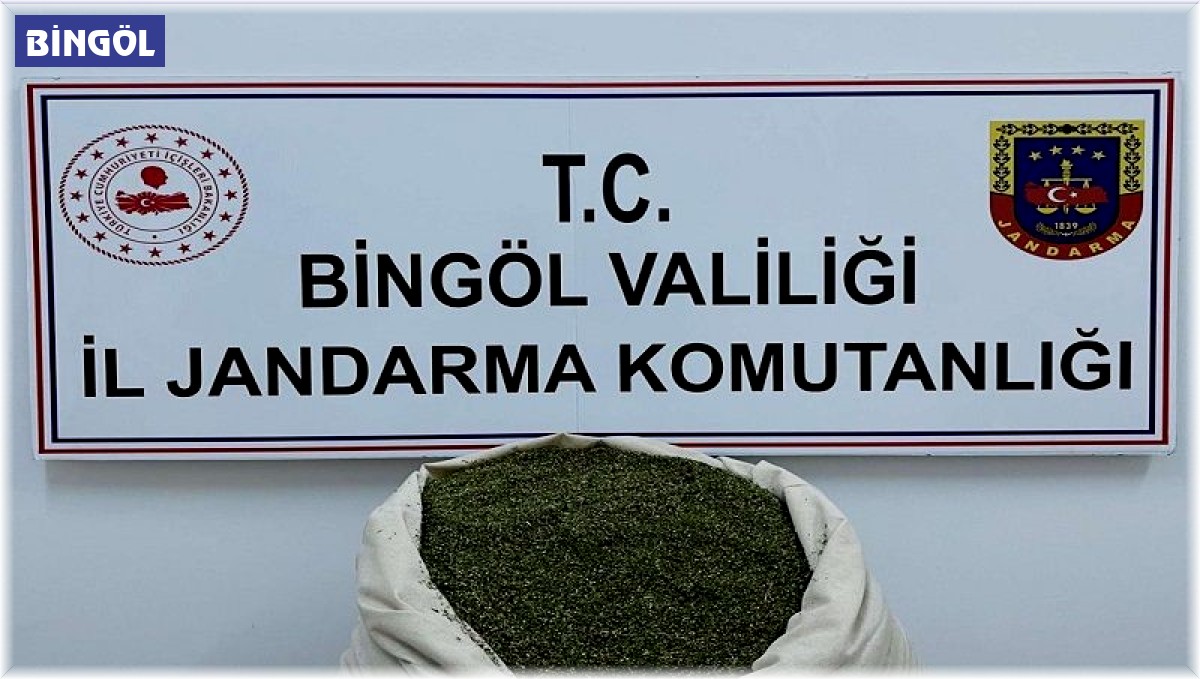 Bingöl'de çuval içerisinde 16 kilo esrar ele geçirildi