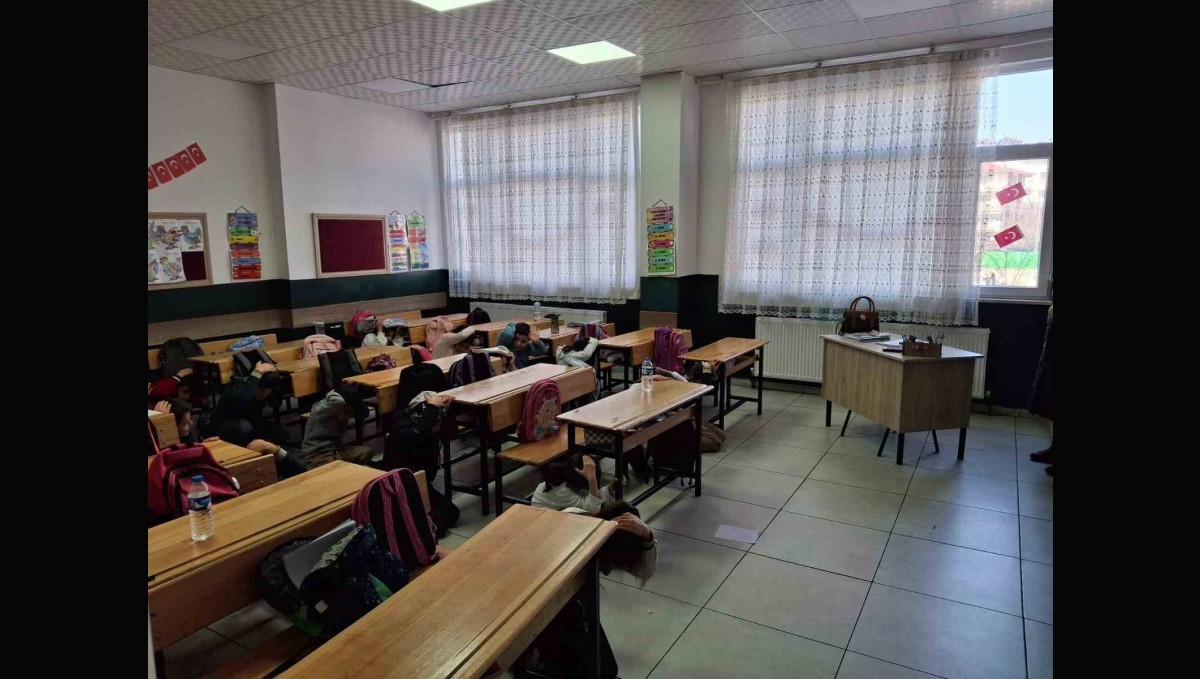 Bingöl'de deprem tatbikatı