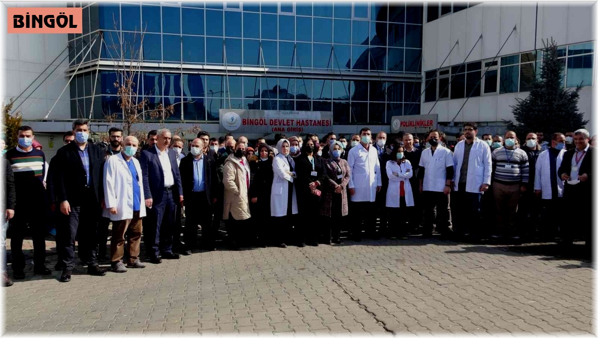 Bingöl'de doktora uygulanan şiddet kınandı