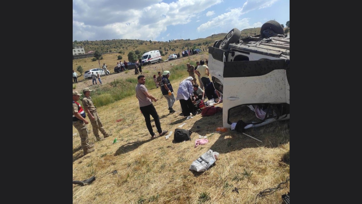 Bingöl'de feci kaza: 1 ölü, 6 yaralı