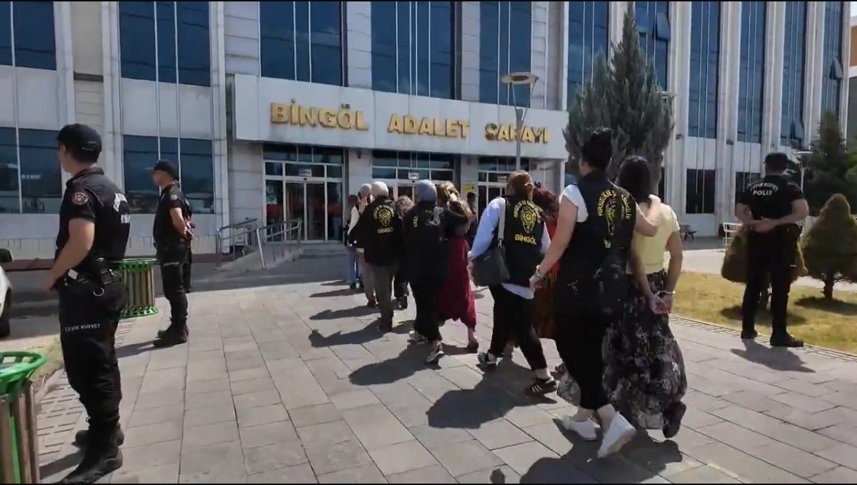 Bingöl'de hırsızlık operasyonu: 10 gözaltı