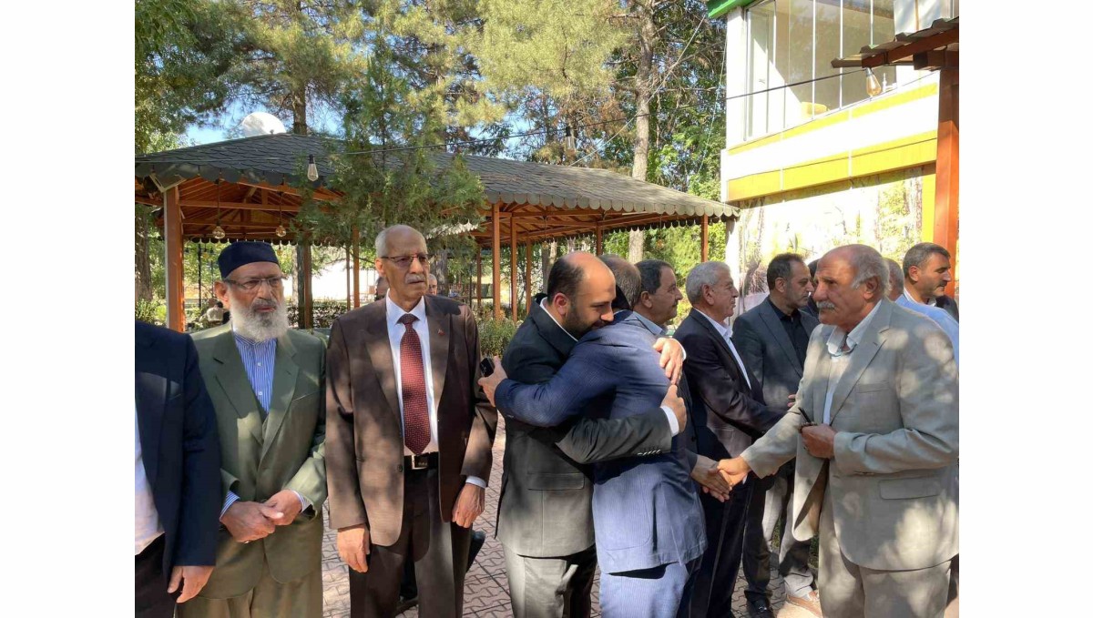 Bingöl'de husumetli iki aile düzenlenen programda barıştı