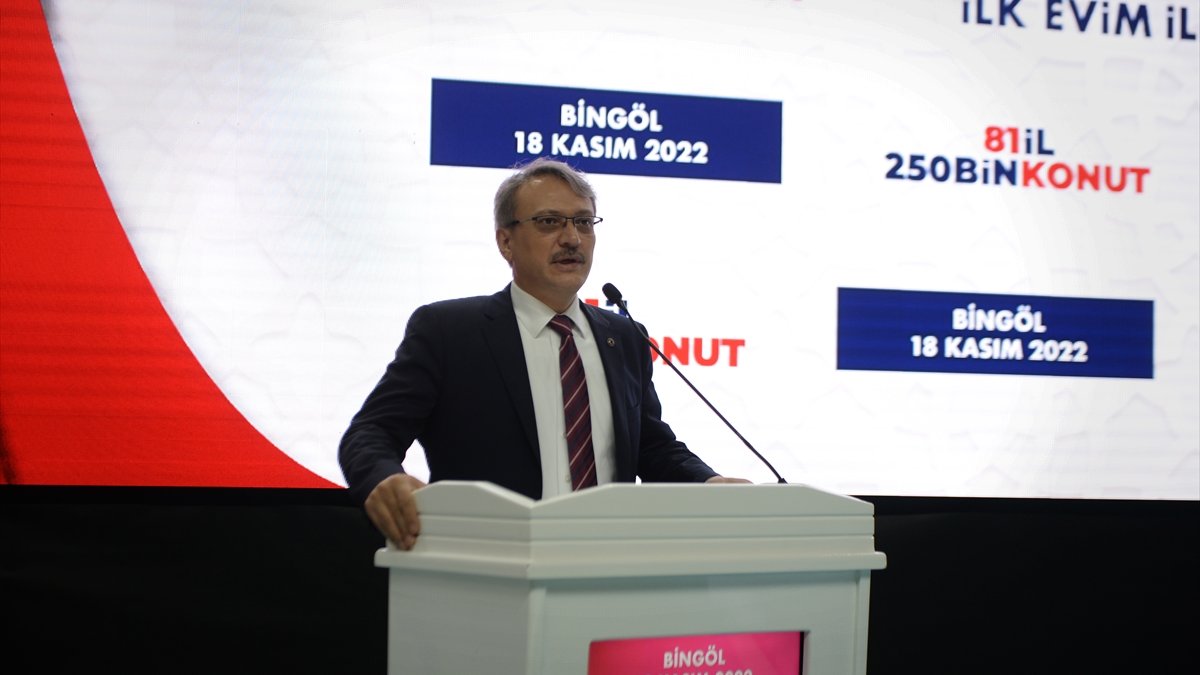 Bingöl'de "İlk Evim, İlk İş Yerim Projesi"nde yapılacak konutların kuraları çekildi