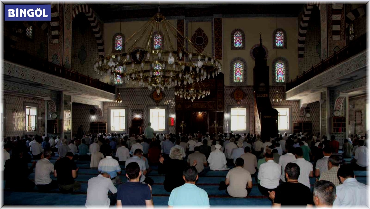 Bingöl'de İsmail Haniye için gıyabi cenaze namazı kılındı