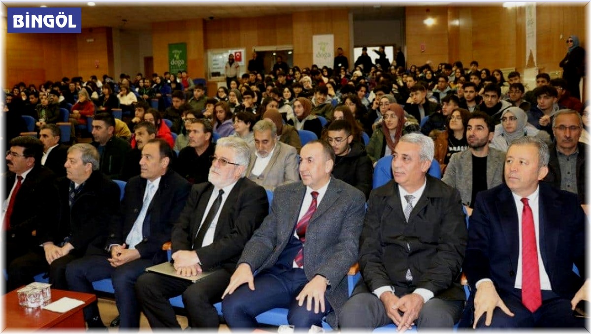 Bingöl'de İstiklal Marşının yazarı Mehmet Akif Ersoy anıldı