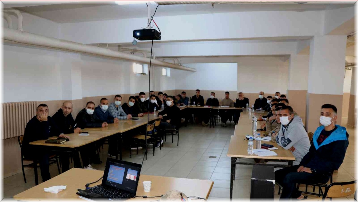 Bingöl'de jandarma personeline ilk yardım eğitimi verildi